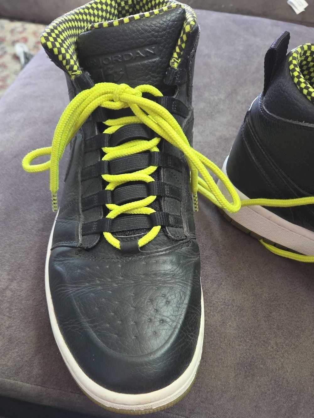 Nike Jordan Size 10.5 Men’s Black with Neon Yellow Accent High-Top Sneakers - Picture 12 of 13